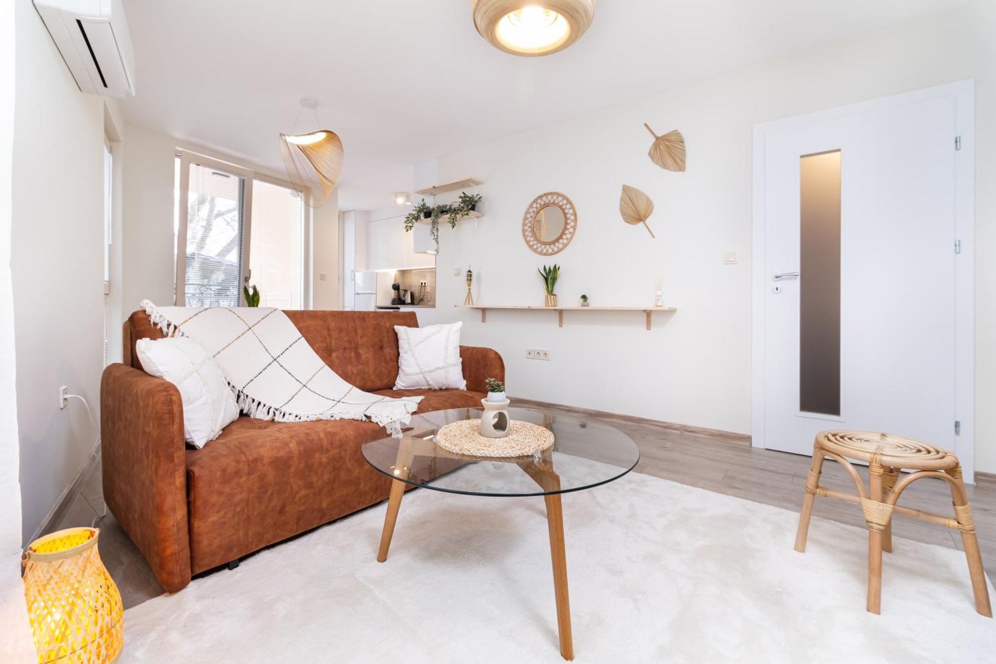 Stylish One-Bedroom Apartment Пловдив Экстерьер фото