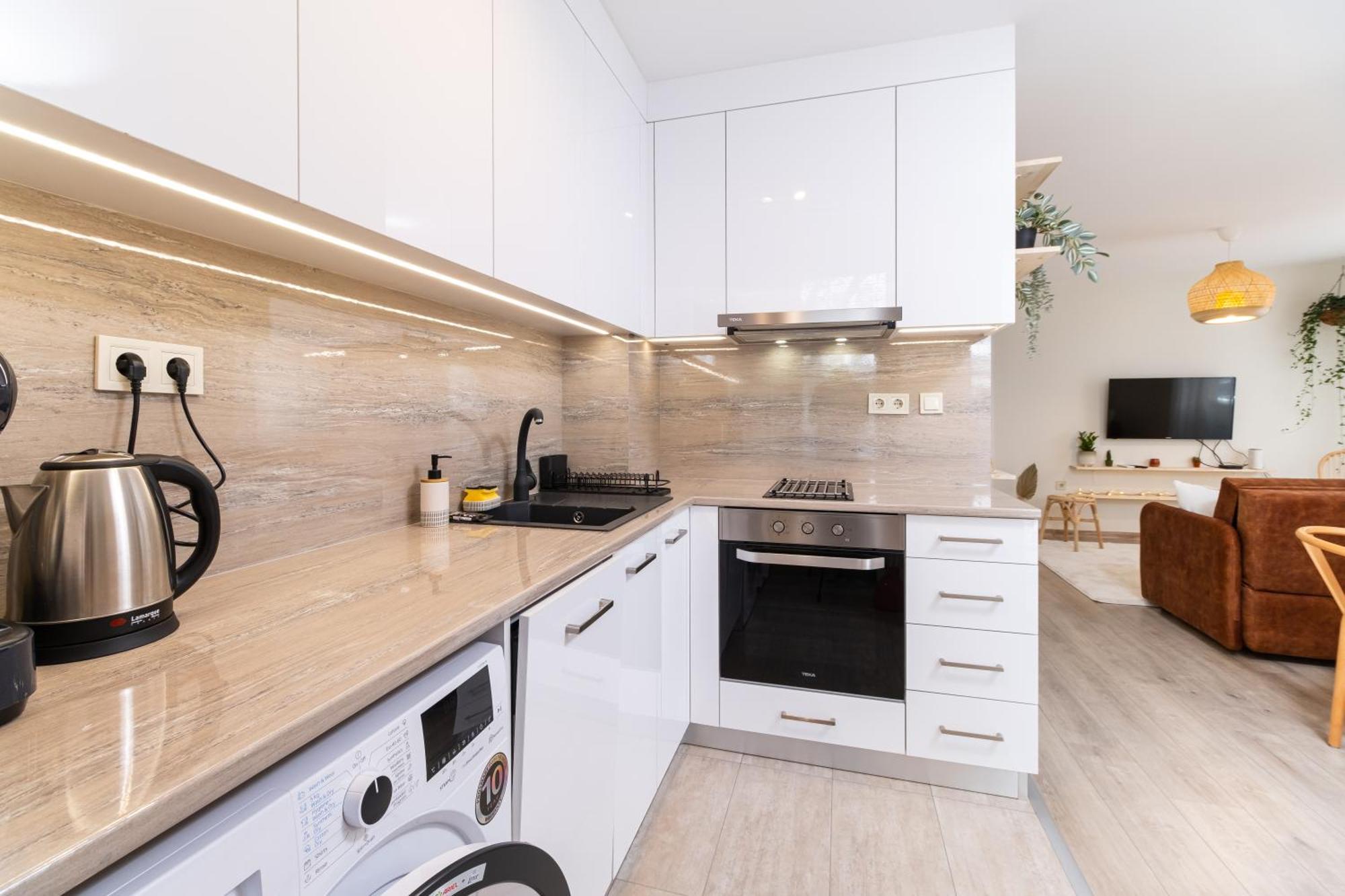 Stylish One-Bedroom Apartment Пловдив Экстерьер фото